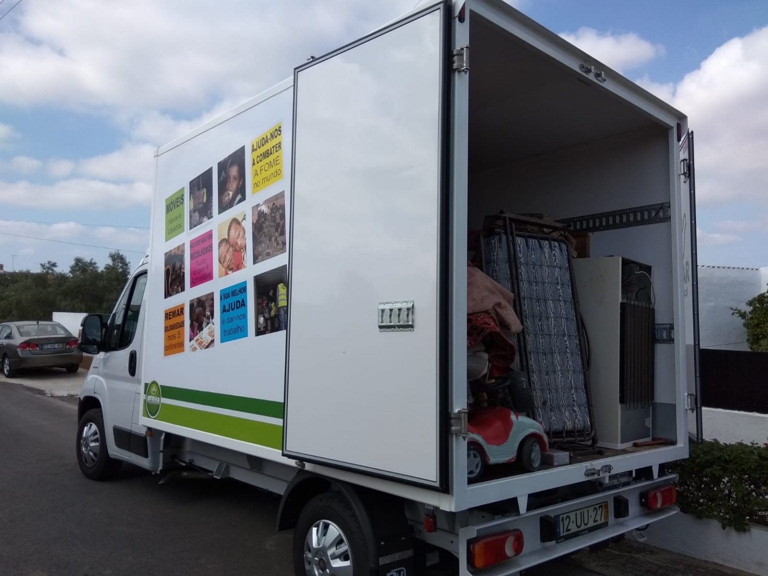 Imagem do Recolhedor De Móveis Usados